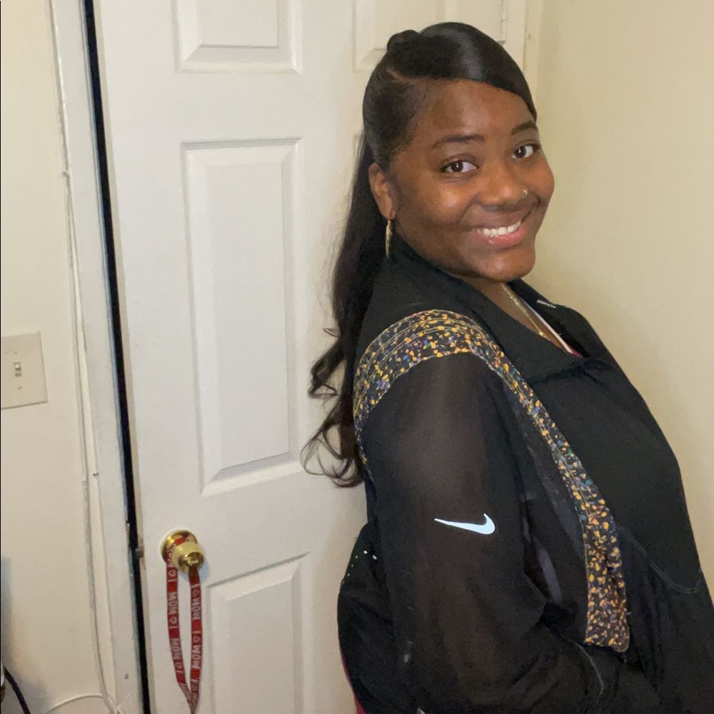 Meet your Posher, Tedneisha